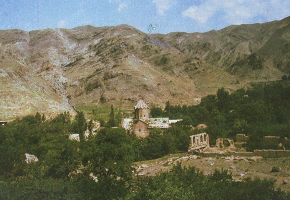 Монастырь святого апостола Товмы (Фомы), IV век. Сейчас монастырь не существует. Фото: avproduction.am
