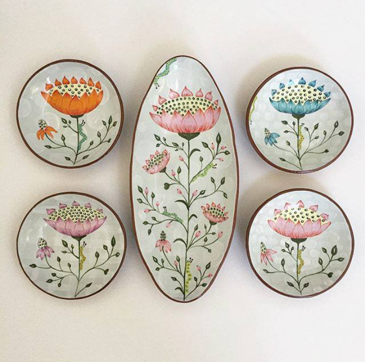 Использование единого стиля.