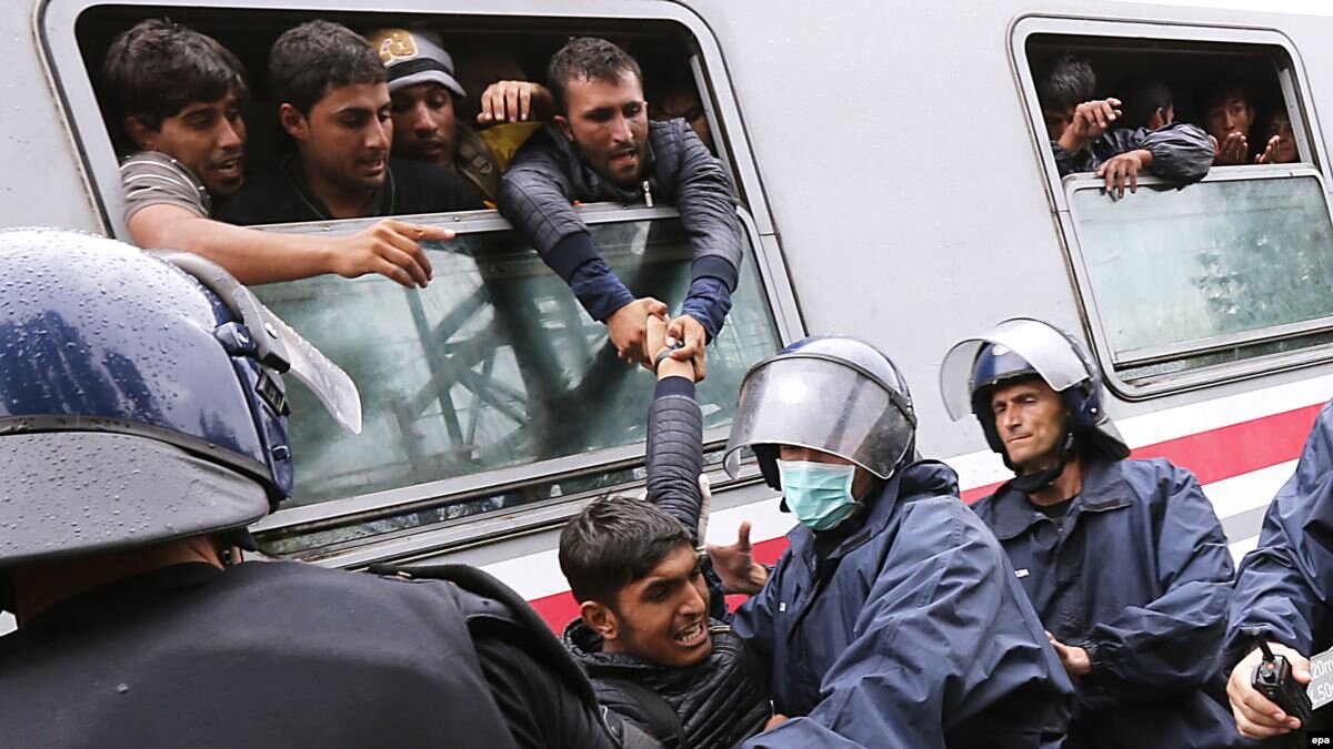 И ведь всех не вывезешь.