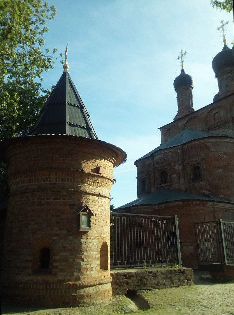 Крутицкое Патриаршее подворье. 20.05.2019 (фотографии nina_pvrs)