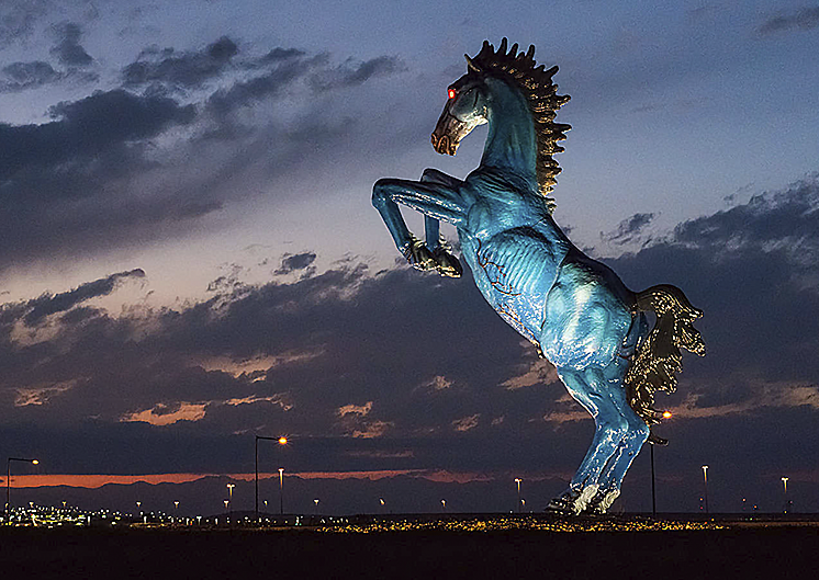 Фото: Theo Stroomer/Thrillist