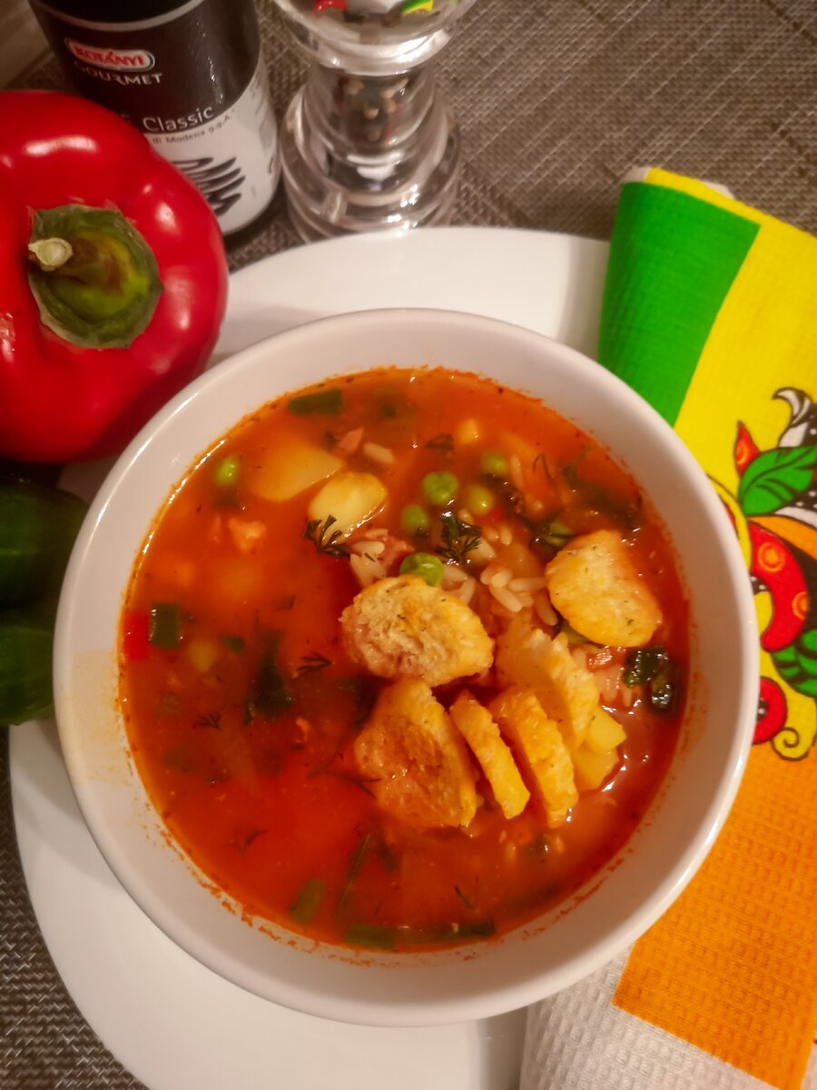 Пошаговый рецепт с фото супа из консервированного тунца с картофелем и рисом
