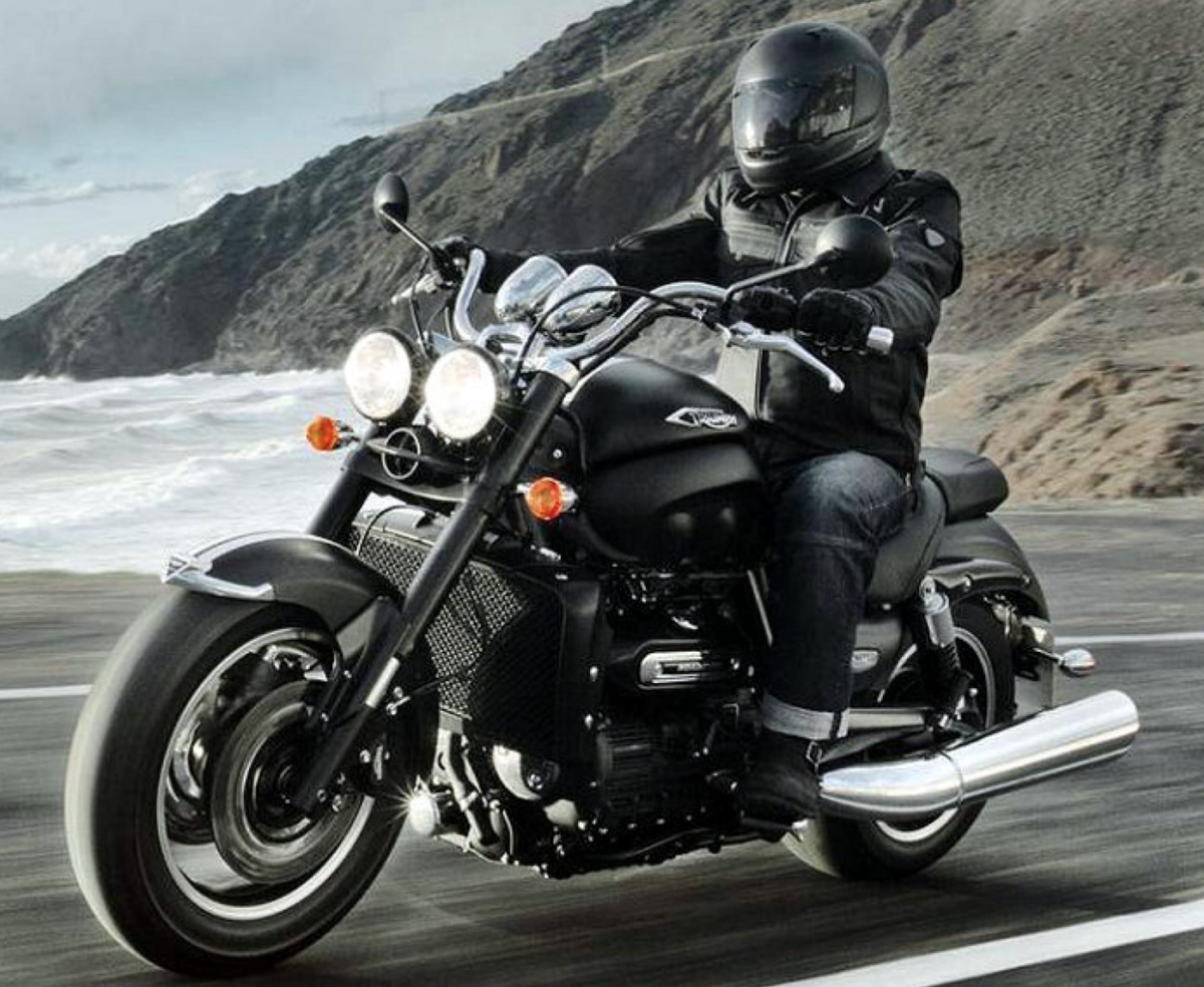 Мотоцикл Триумф рокет. Triumph Rocket 3. Triumph Rocket 3 Roadster. Мотоцикл Triumph Rocket 3.