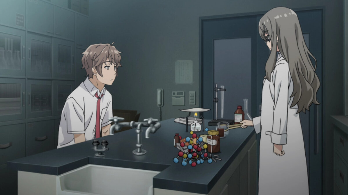 Глупый свин аниме. Май сакурадзима и сакута азусагава. Сакута азусагава и рио футаба. Май сакураджима в костюме кролика. Май сакурадзима аниме.