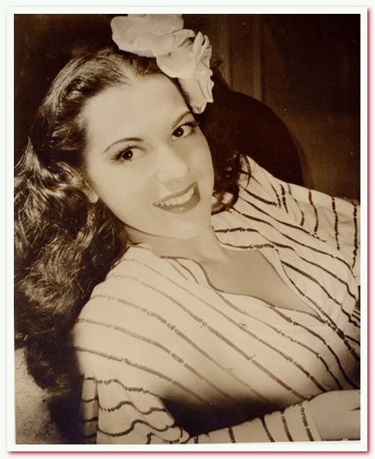 Джули Линн в молодости