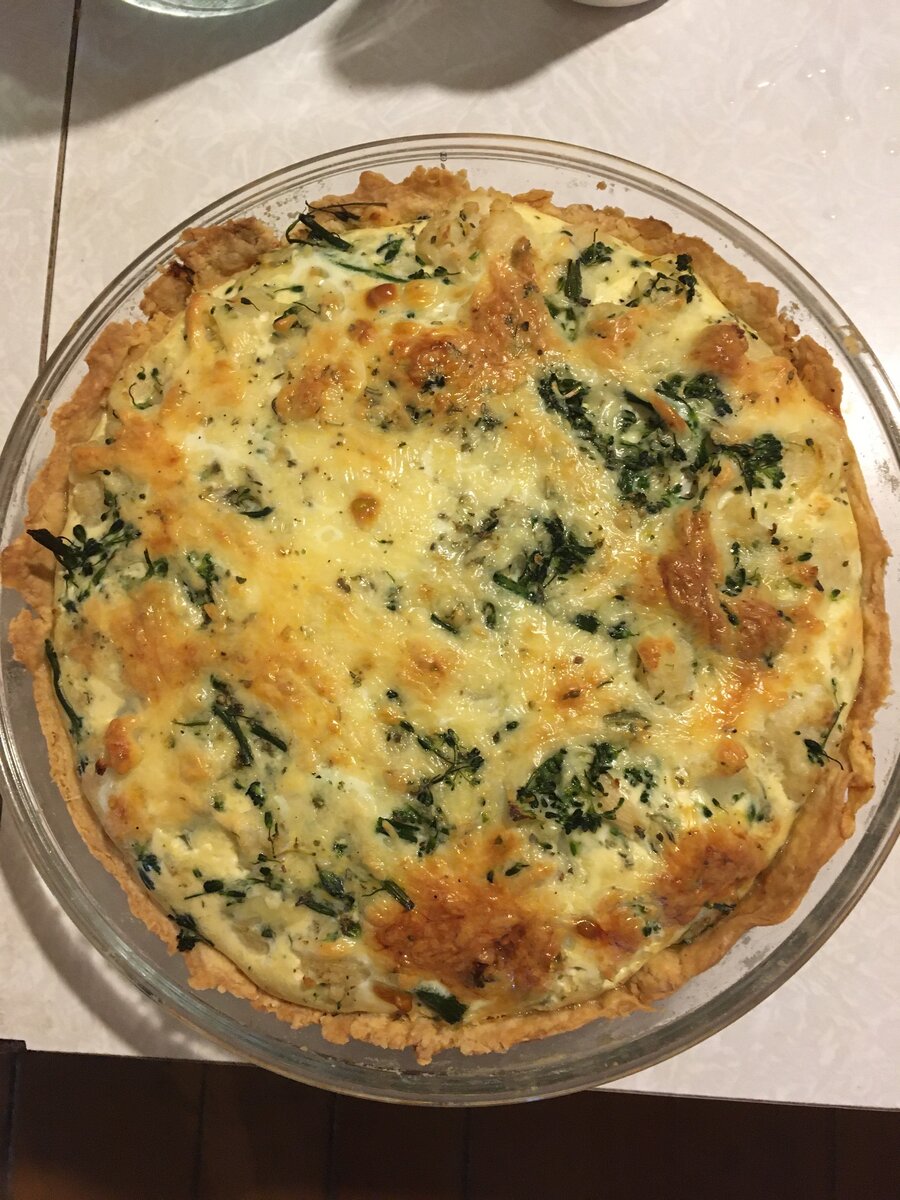 Киш с брокколи и цветной капустой