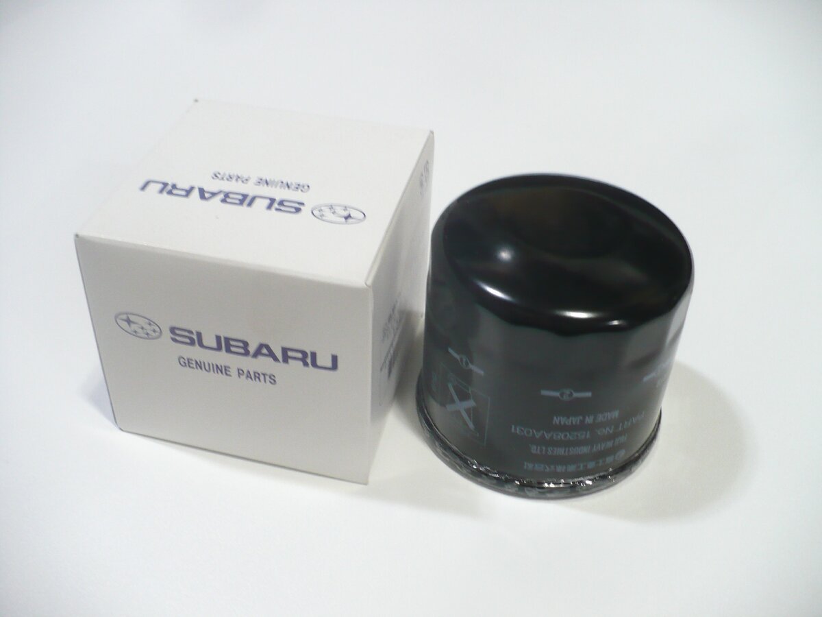 Фильтр масляный 15208АА031