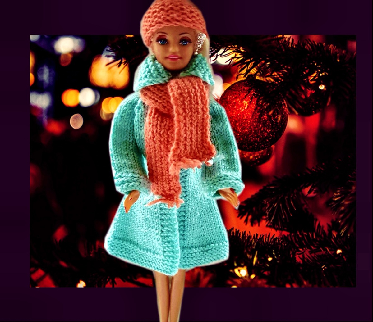 Новогодний наряд для куклы. Фото автора кукольной коллекции: Татьяна Х.