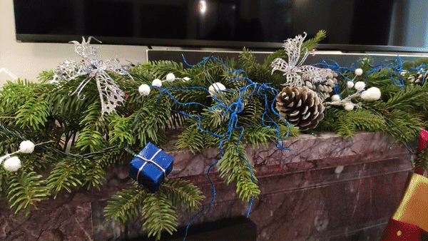 Новогодняя гирлянда для камина