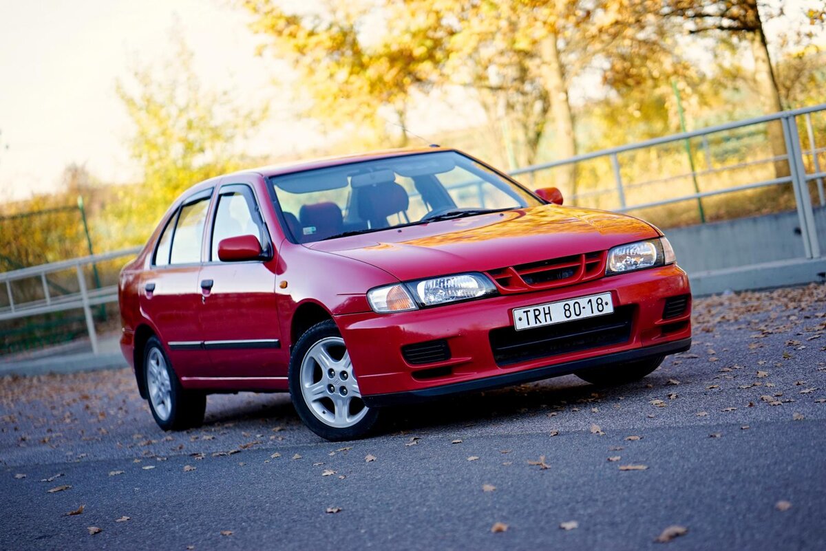 Nissan Almera I поколения N15 – модель из популярной линейки японских автомобилей, которая покорила миллионы сердец по всему миру.