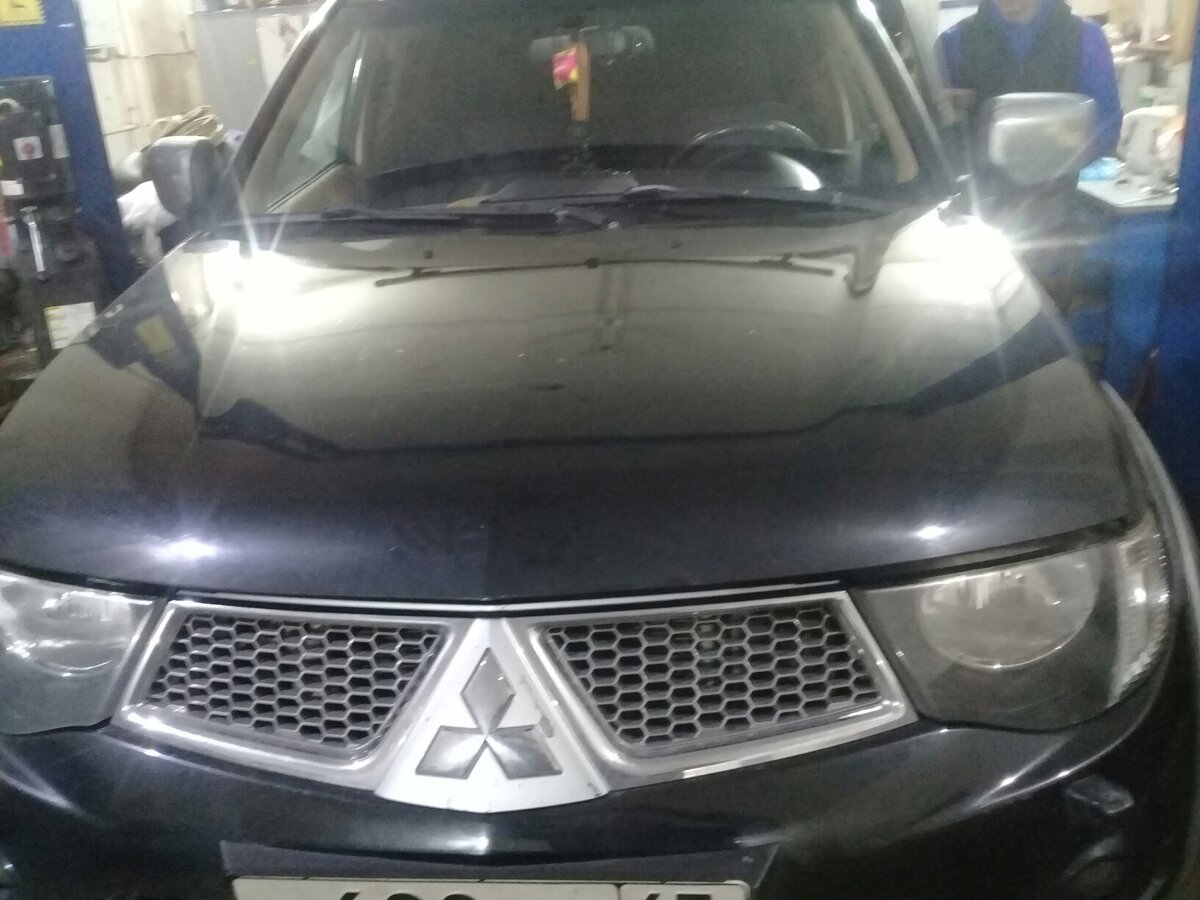 Двигатель DI-D 2,5 л