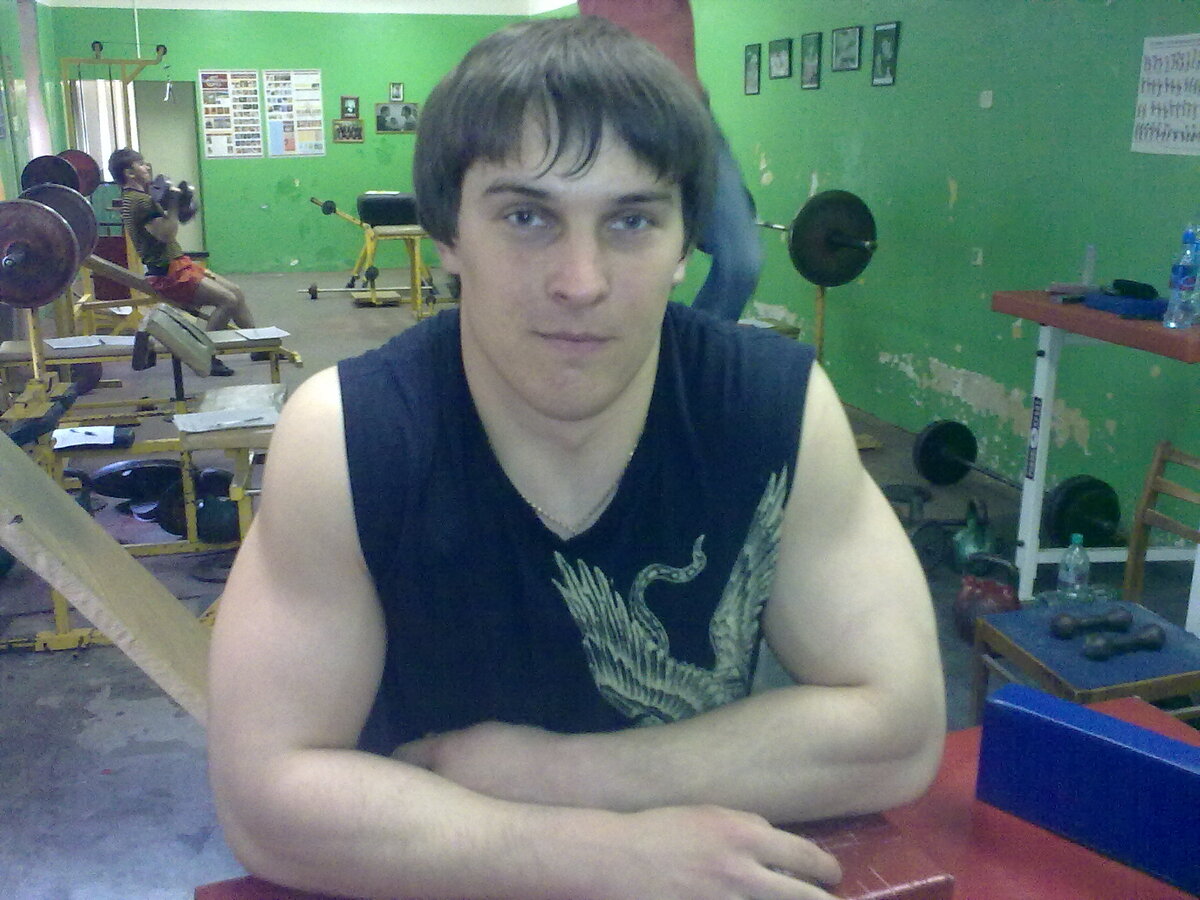 Работа на руки продолжается