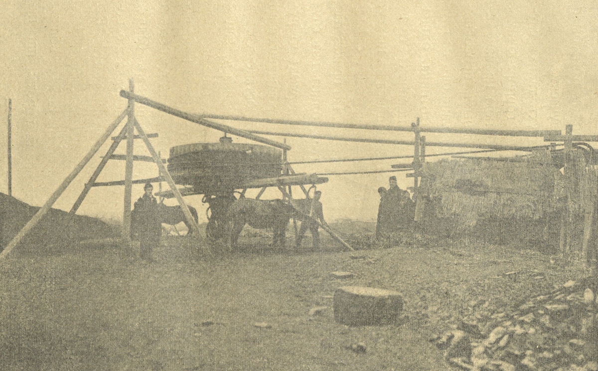 Конный ворот, заменяющий на не глубоких шахтах углеподъёмные машины.