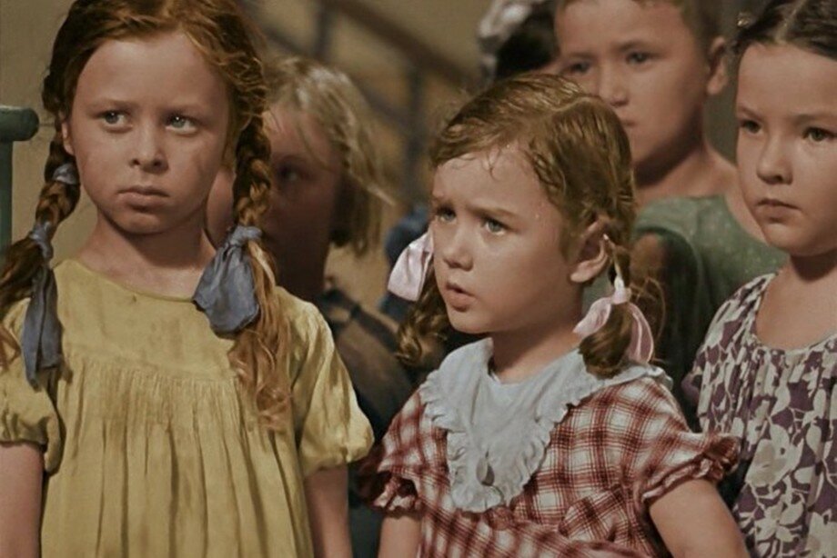 Кадр из фильма Подкидыш