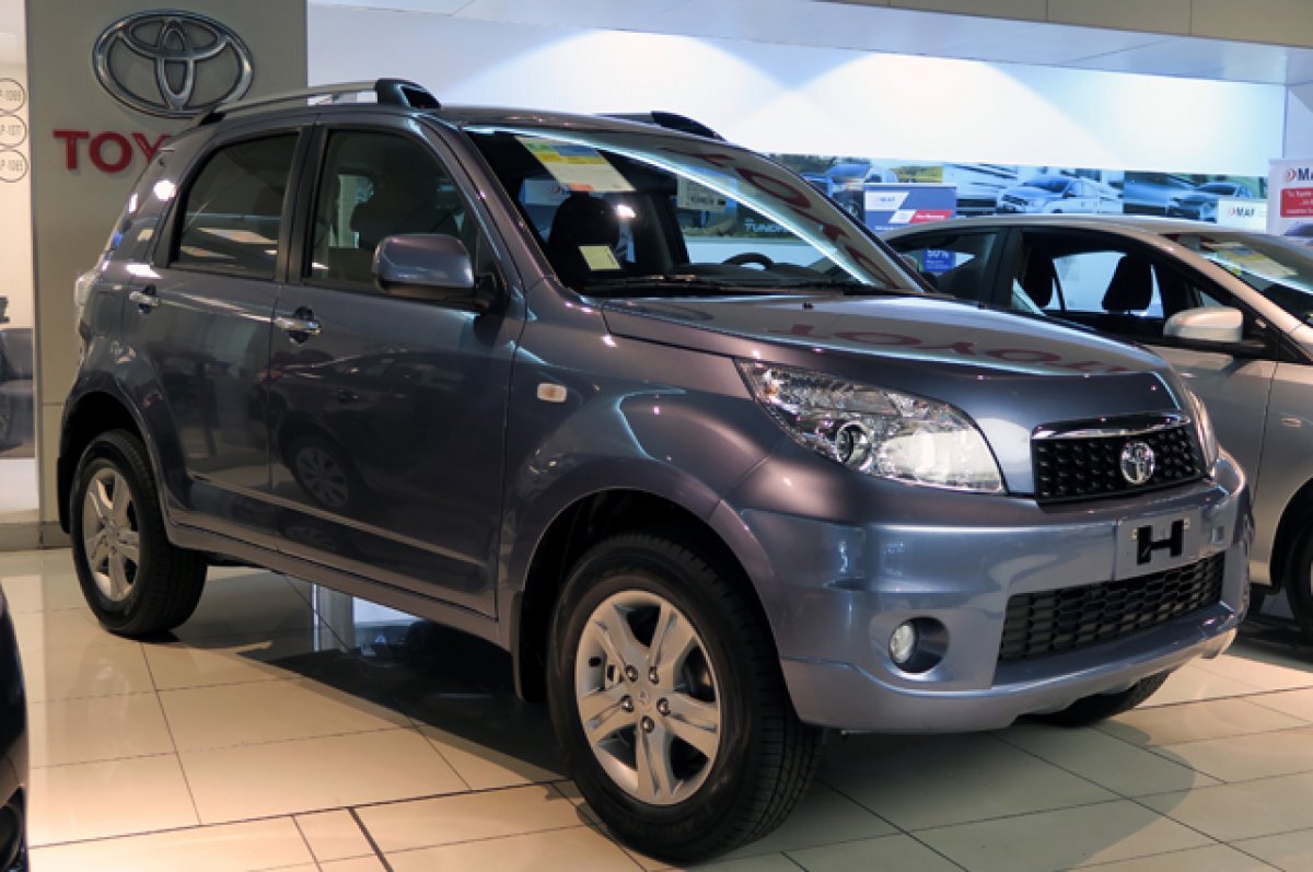    Toyota Rush