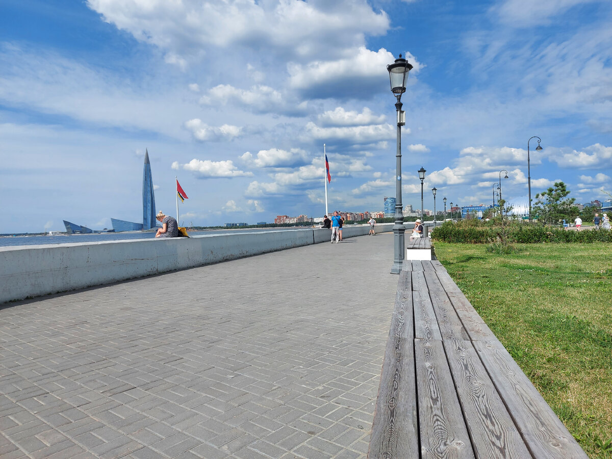 Крестовский остров, море. Санкт-Петербург.