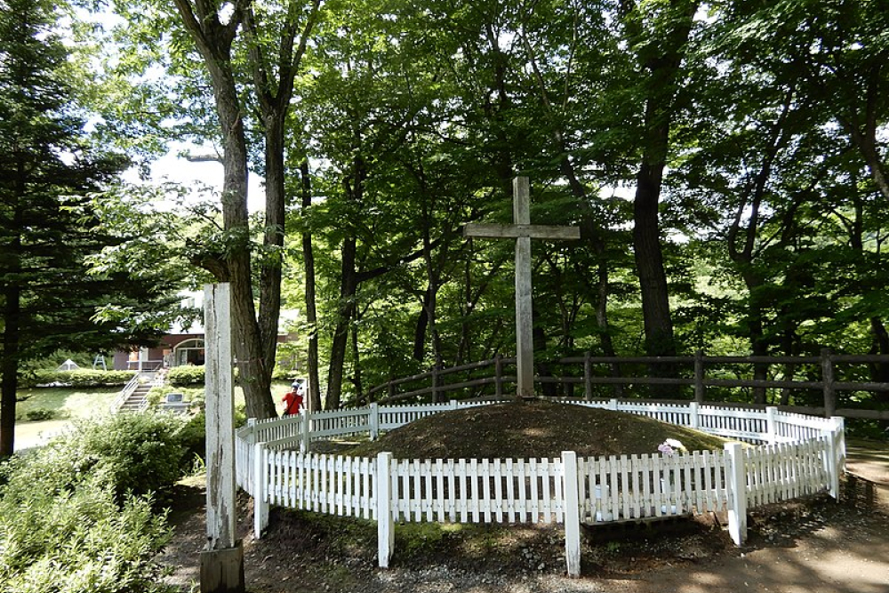 Могила Иисуса Христа в селе Синго