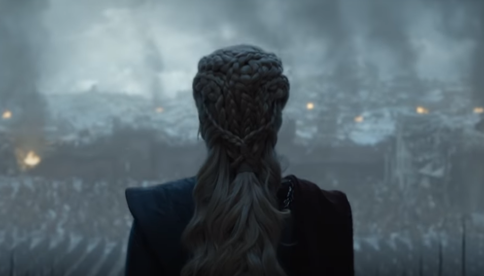 Фанаты плохо приняли Дейнерис, королеву Пепла
