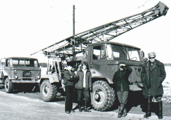 Гражданская профессия ГАЗ-66 - разведка полезных ископаемых. Фотография в качестве иллюстрации применена с разрешения Алексея Богомолова. Адрес: http://www.autogallery.org.ru/k/g/gaz66bur.jpg