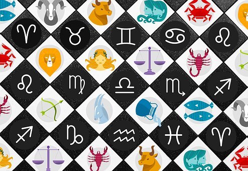 https://cdn.pixabay.com/photo/2017/10/31/02/42/zodiac-2904106__340.jpg