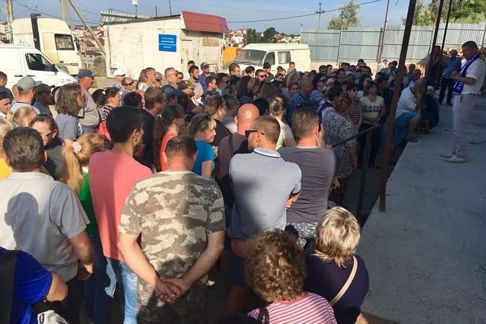 Собрание предпринимателей рынков 5-го километра Балаклавского шоссе. Фото: news-life.ru. 