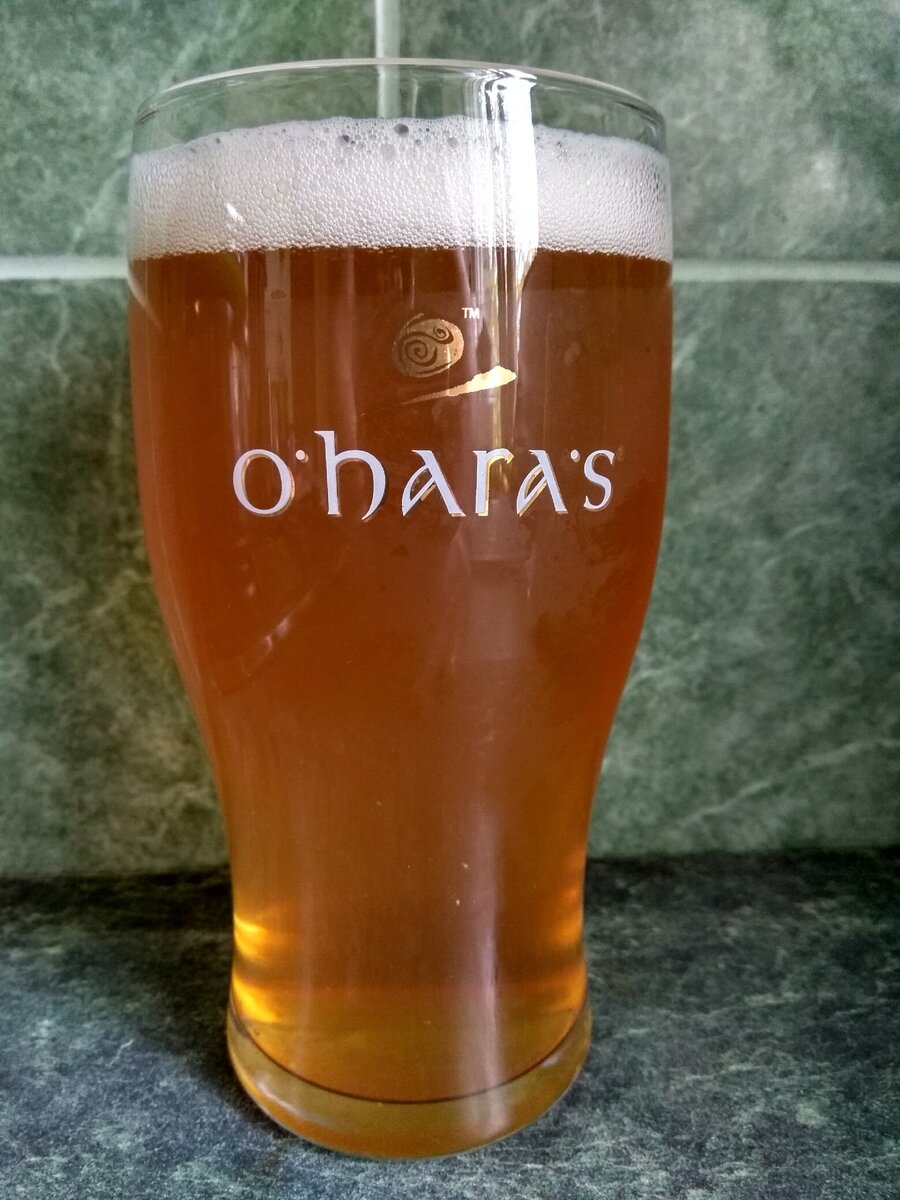 Бокал уже участвовал в одной из статей, ищите его историю на моём канале)