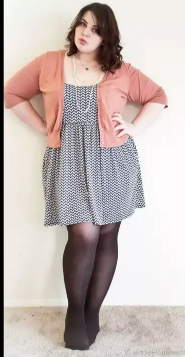 Фото из Яндекс-Картинок. Примерно так выглядит Лера на данный момент. 