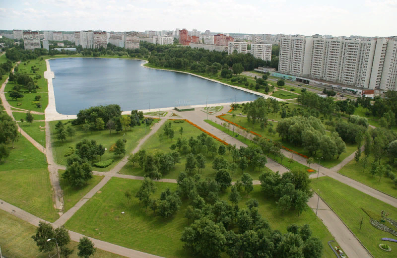 Сквер в Гольяново