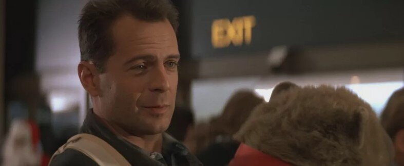 Кадр из фильма "Крепкий орешек"