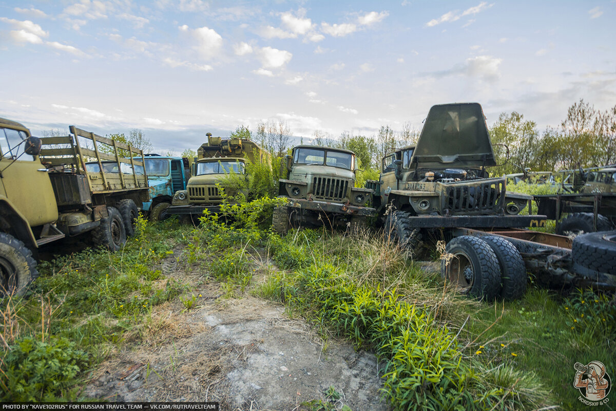 Заброшенные военные части россии с техникой фото