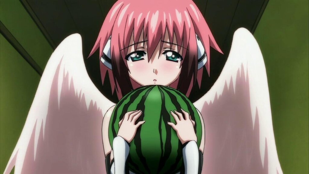 Икарос и её любимый арбуз.