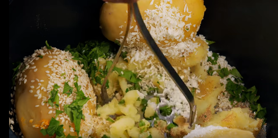 Стоит копейки, а вкуса на миллион!Наипростейший рецепт из самых простых продуктов!