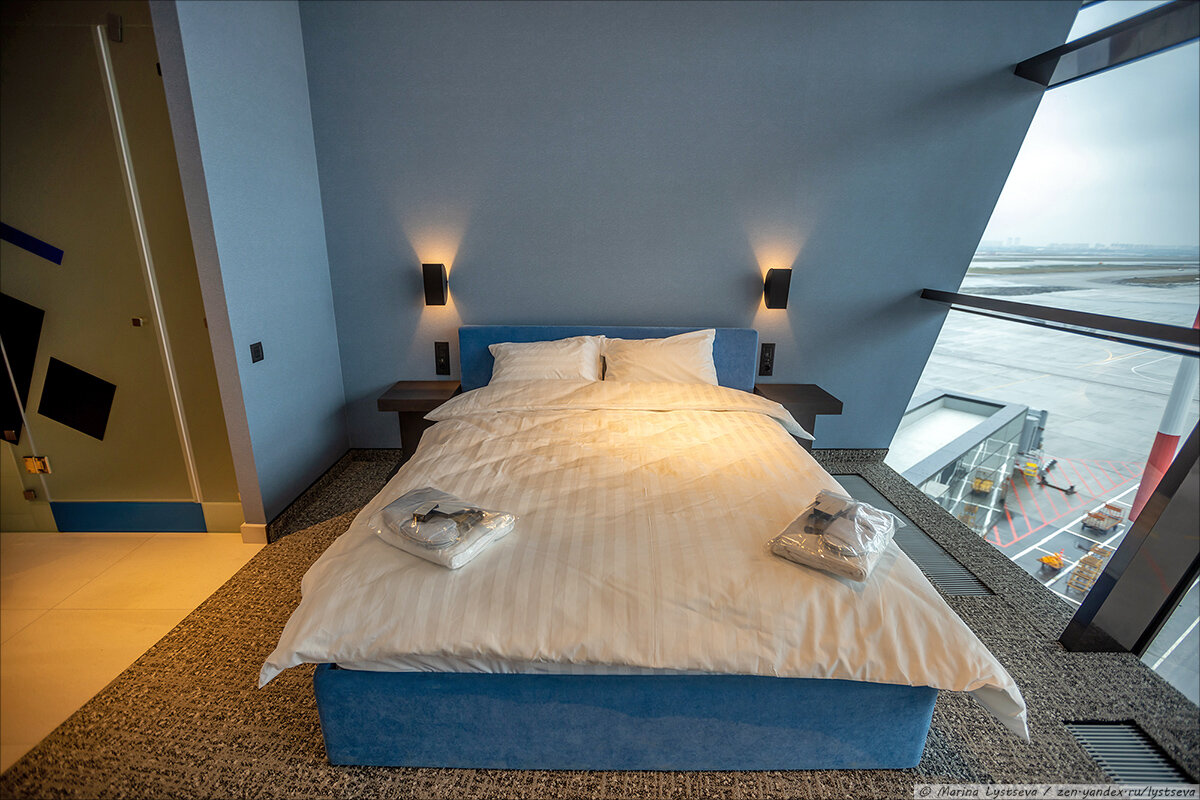 Как выглядит спальная комната при бизнес-зале с видом на аэропорт | Блог  авиационного фотографа | Дзен