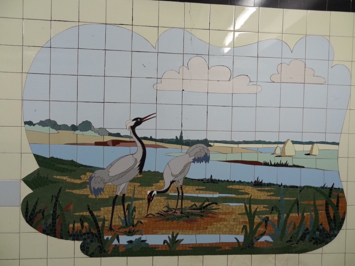 Мозаичное панно "Живая природа Дона" в подземном переходе Центрального рынка г.Ростов-на-Дону