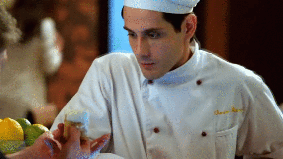 Первый ляп с корзинкой цитрусовых