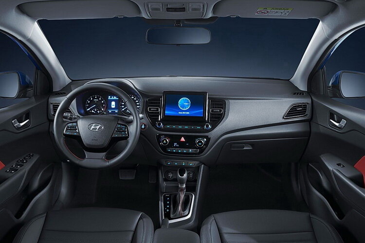 Салон Hyundai Solaris 