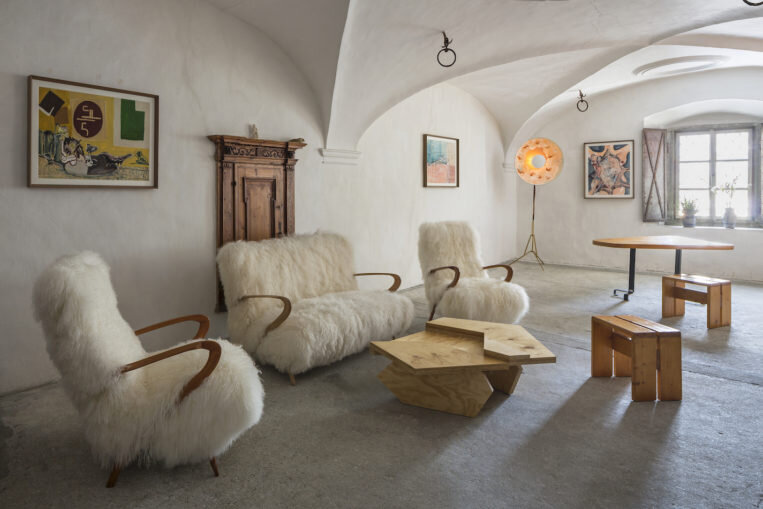 Корнер галереи Musegallery.