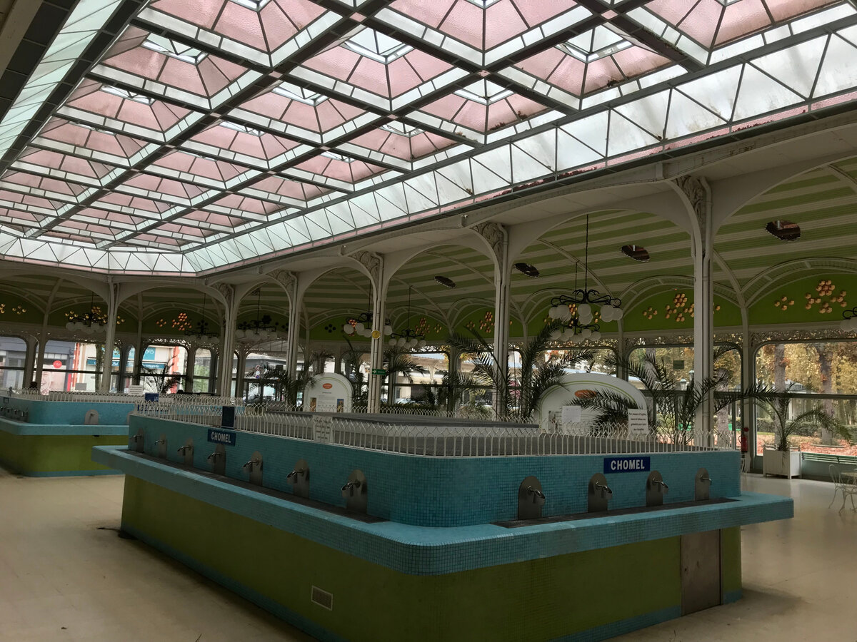 Питьевой бювет Виши