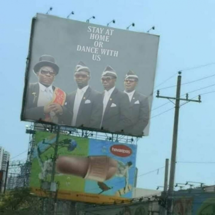 Непонятно, где сделано фото. Но, по виду, возможен фотошоп. Или нет?