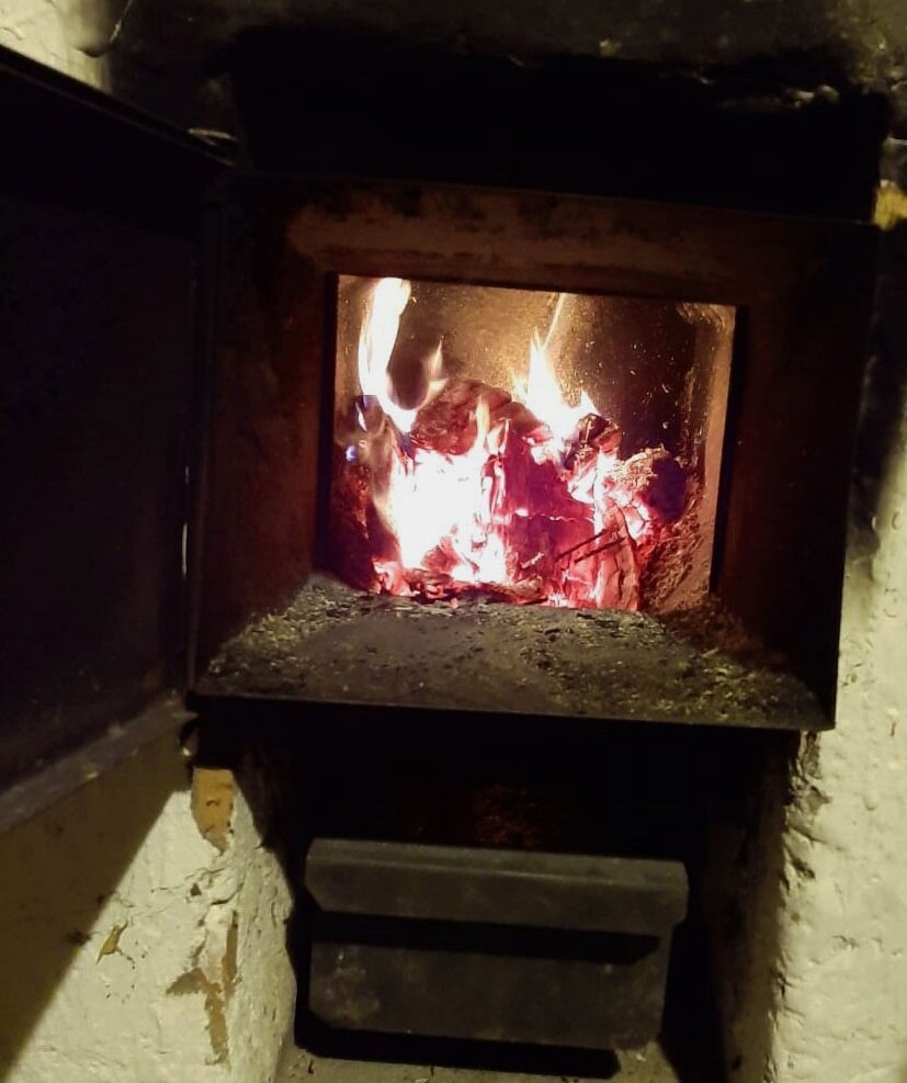 Подкидываю дрова всего один раз