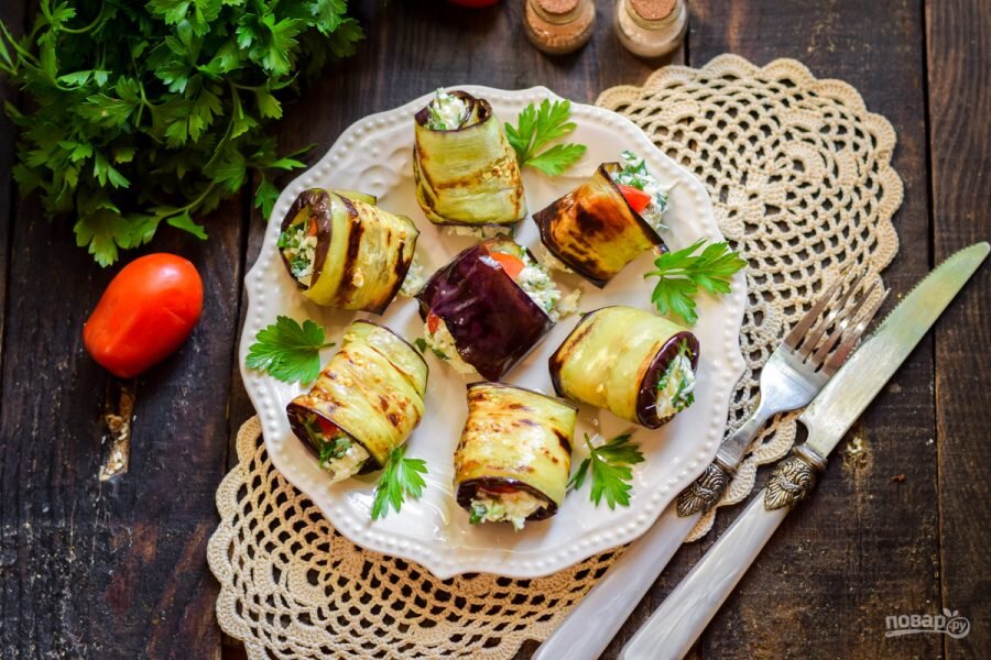 Рулетики из баклажана
