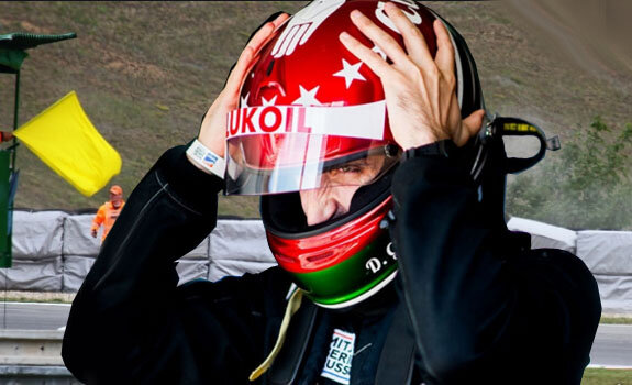 Использована фотография пилота Дмитрия Гвазавы, участника гонок в категории Mitjet 2L