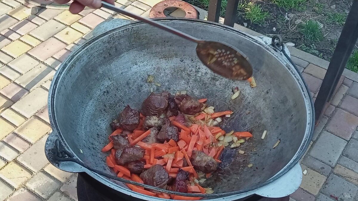 Укладываем морковь