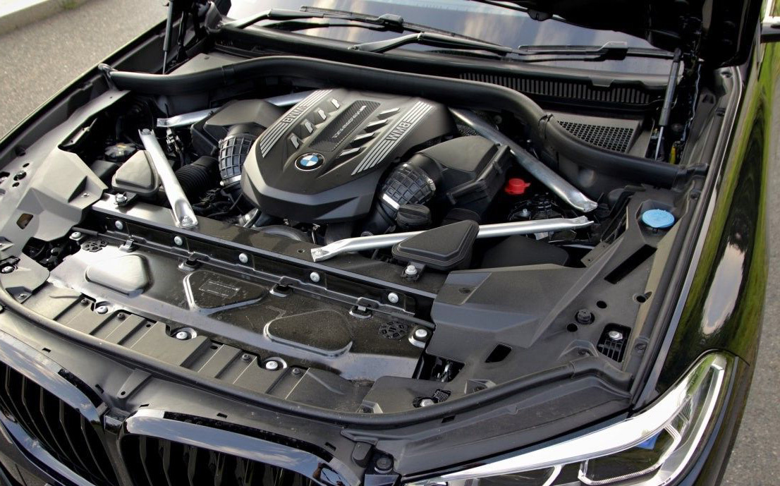 Обслуживание люксовых автомобилей.