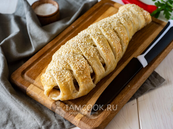 Пирог с горбушей и скумбрией – пошаговый рецепт приготовления с фото