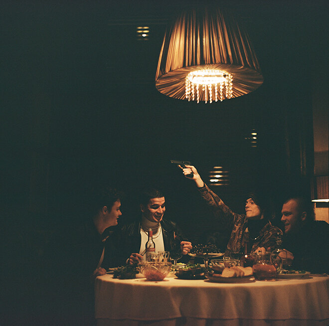 Обложка ОПГ city. Оригинал: https://pbs.twimg.com/media/EKhkdzWXYAEAtAG.jpg