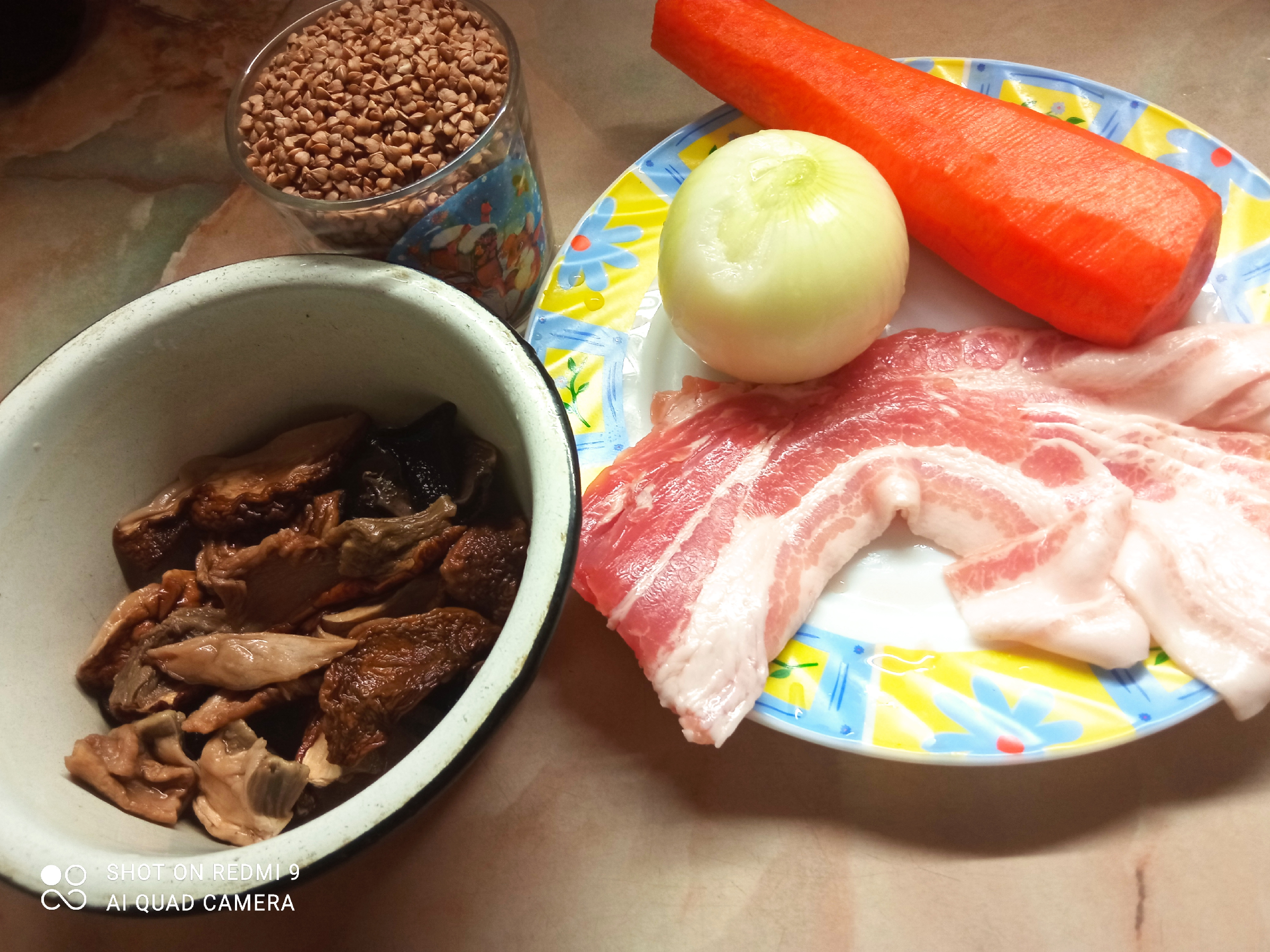 Гречка с беконом и грибами в духовке — вкусное блюдо от торговой марки 