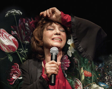 Елена Камбурова