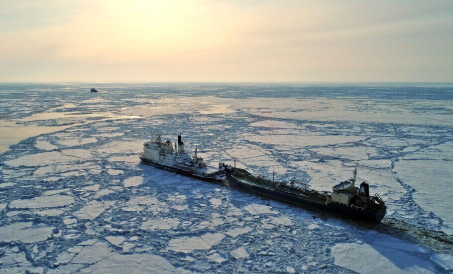 Северный морской путь – кратчайший водный маршрут между европейской частью России и Дальним Востоком. 