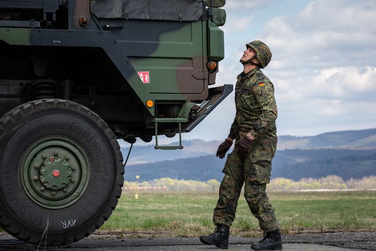    В НАТО заявили, что должны были больше помогать ВСУ